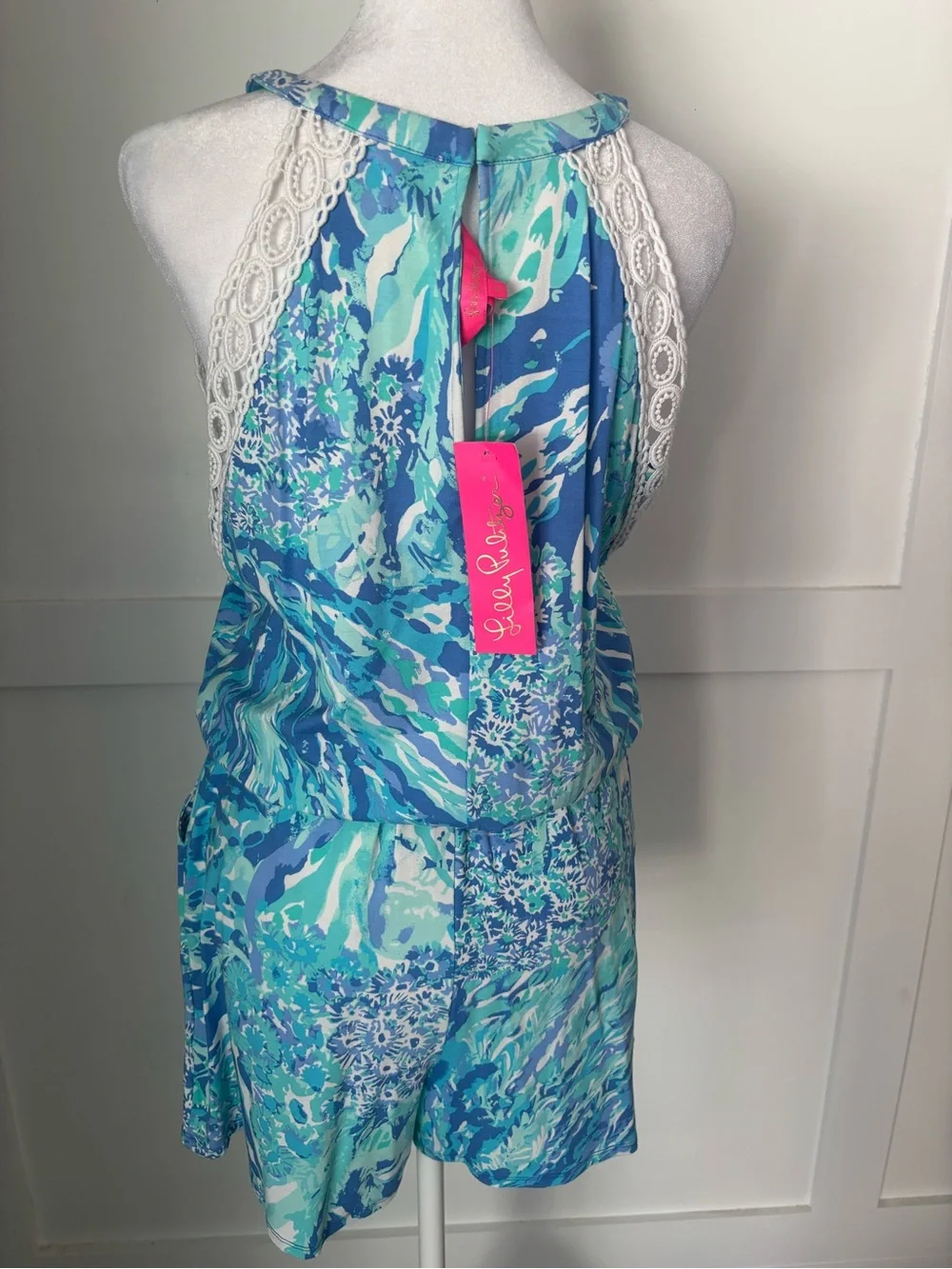 Lilly Pulitzer Lala Halter Romper in Blue Haven Hey Hey Soleil size small NWT - Picture 3 of 8